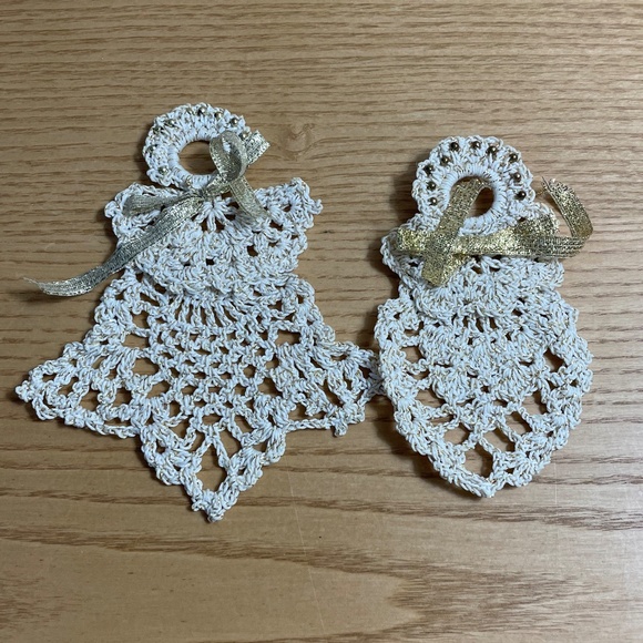 Vintage Crochet Ornaments Set of 2 Handmade Christmas Decor Bell Angel with Gold - Picture 1 of 8